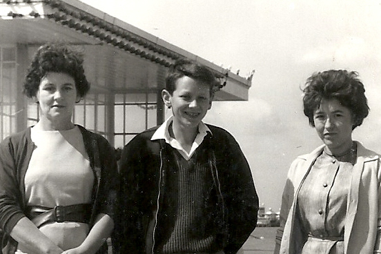 Twin peaks of&nbsp;happiness